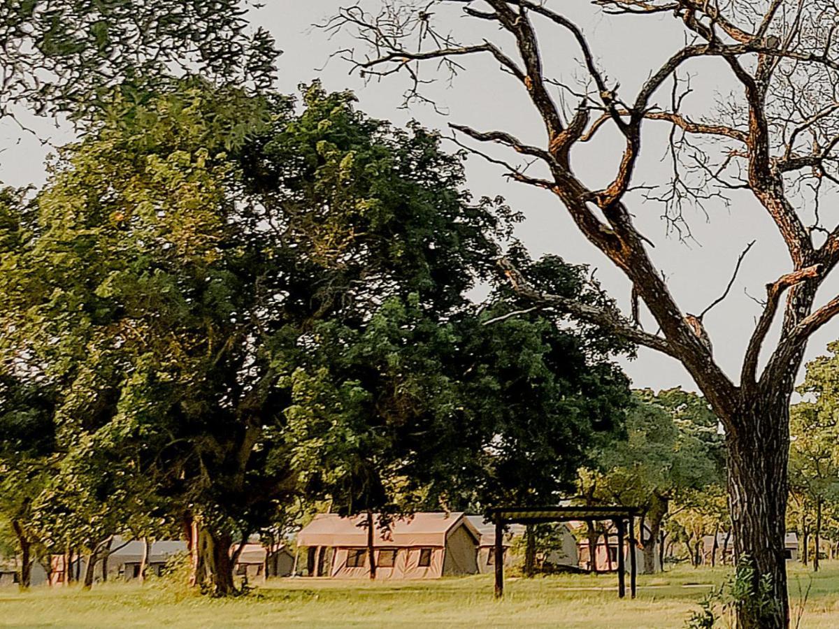 Unyati Safari Lodge Hectorspruit Exteriör bild
