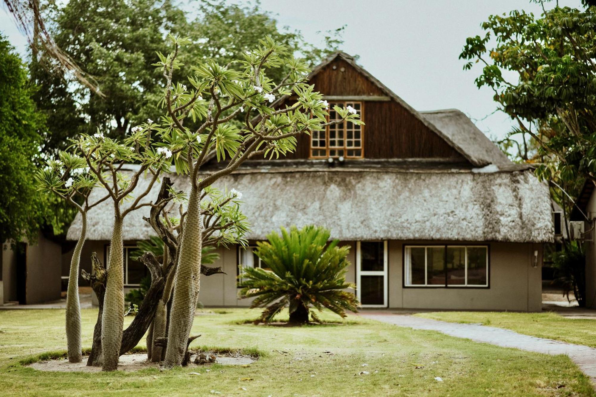 Unyati Safari Lodge Hectorspruit Exteriör bild